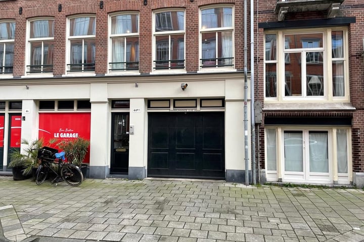 Bekijk foto 2 van Ruysdaelstraat