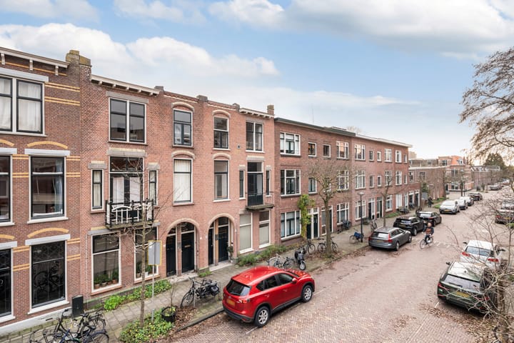 Foto 7 van Drie Octoberstraat 18-A