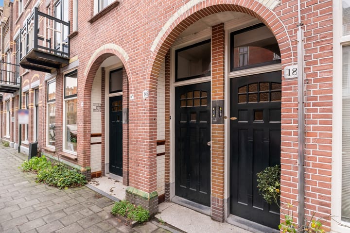 Foto 11 van Drie Octoberstraat 18-A