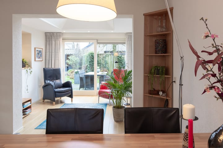 Foto 10 van K.Nieuwenhuizenstraat 12