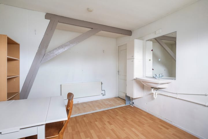 Foto 5 van Drie Octoberstraat 18-A