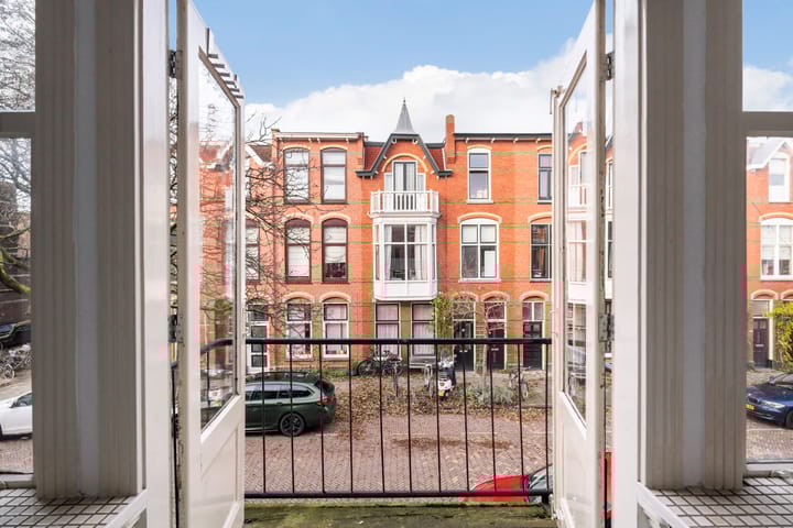 Foto 19 van Drie Octoberstraat 18-A