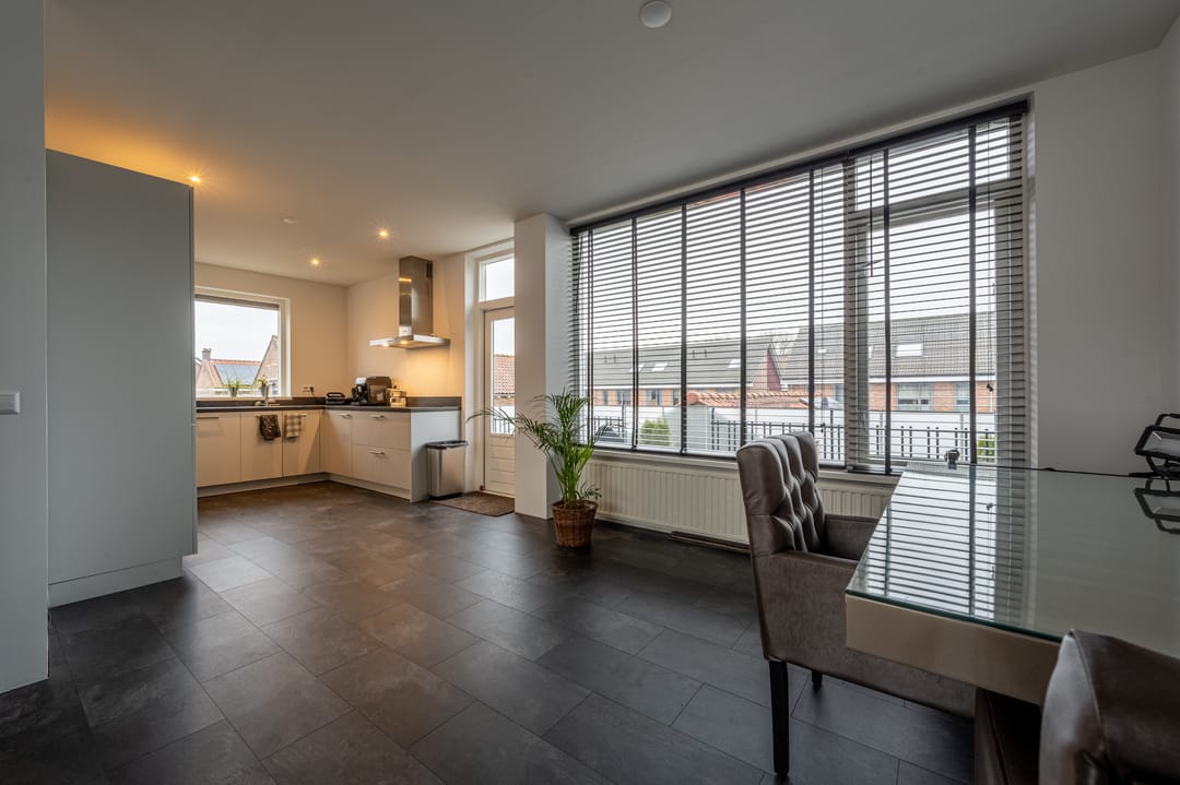 Foto 16 van Van Heesenstraat 9-A