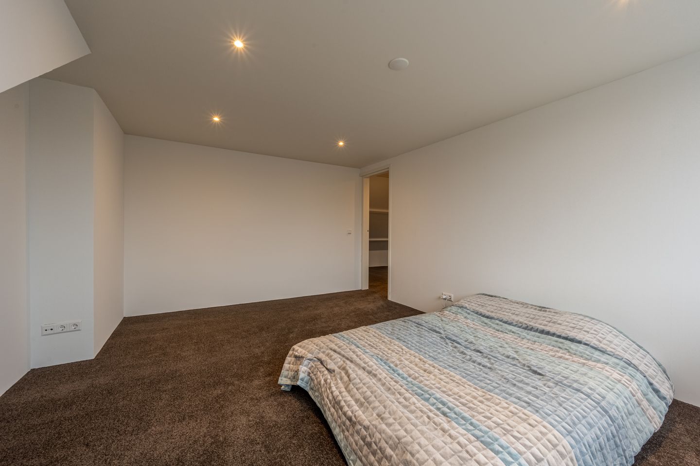 Foto 34 van Van Heesenstraat 9-A