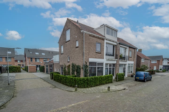 Bekijk foto 49 van Van Heesenstraat 9-A