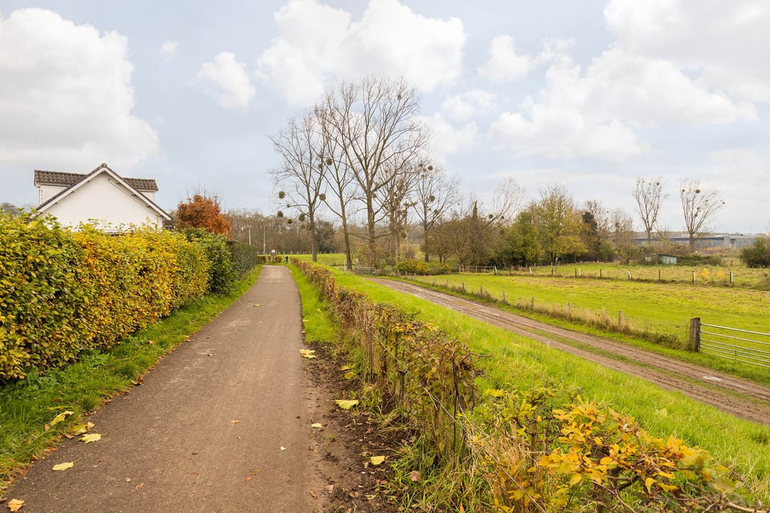 Foto 7 van Lindendriesstraat 1