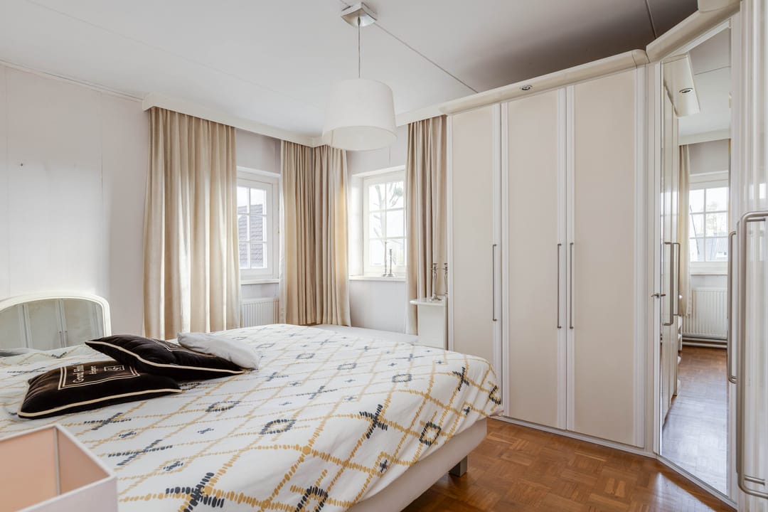 Foto 38 van Lindendriesstraat 1