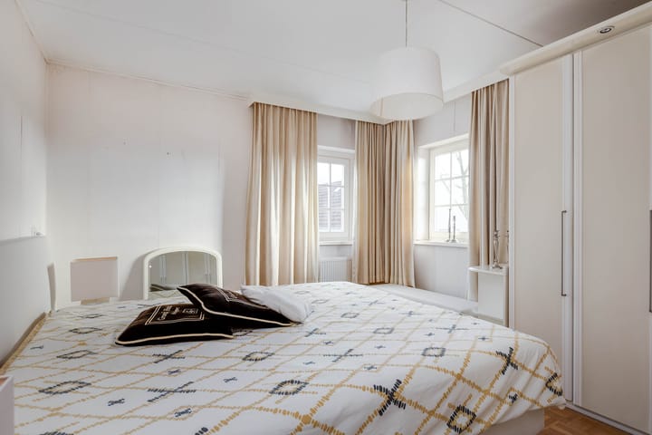 Foto 39 van Lindendriesstraat 1