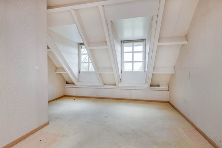 Foto 46 van Lindendriesstraat 1