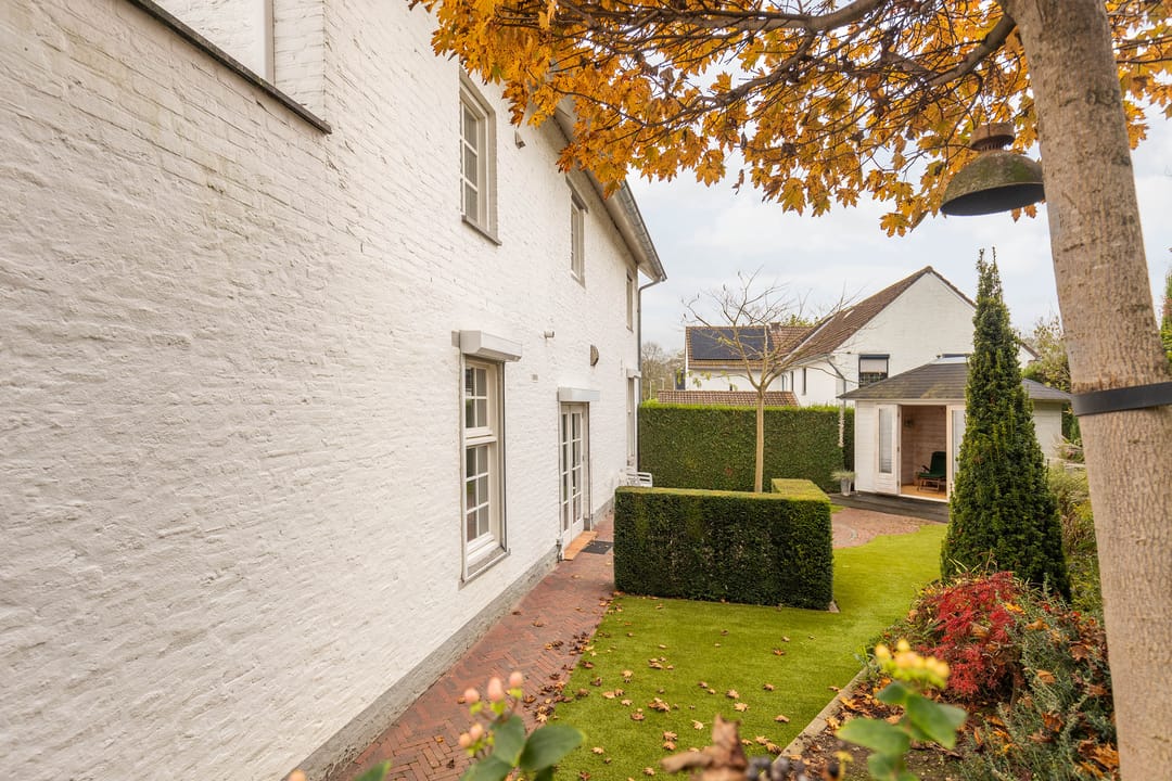 Foto 56 van Lindendriesstraat 1