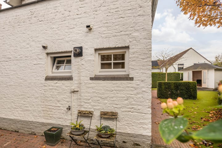 Foto 60 van Lindendriesstraat 1