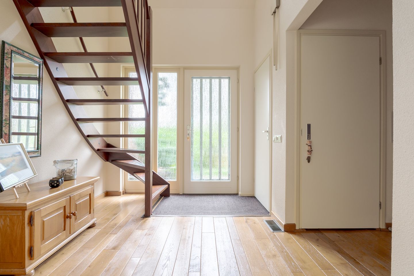 Photo 10 of Oosteinde 31