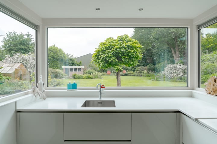 Photo 22 of Oosteinde 31