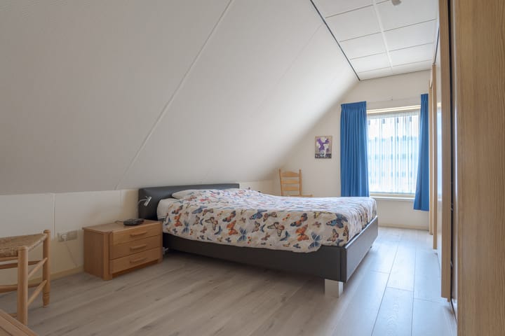 Photo 38 of Oosteinde 31