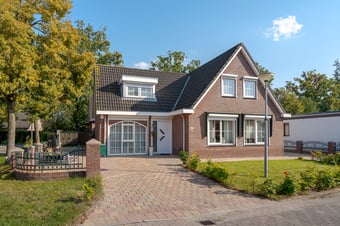 Rolhof 1 secondary image