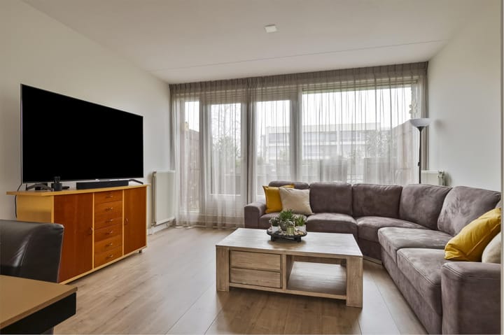 Foto 4 van Phoenixplaats 25