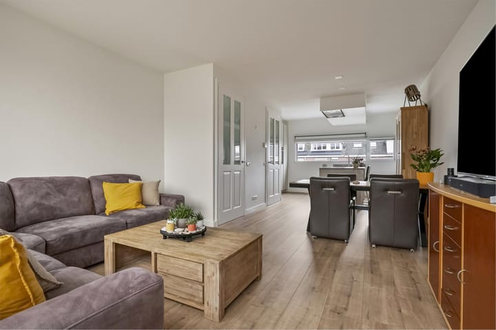 Foto 12 van Phoenixplaats 25