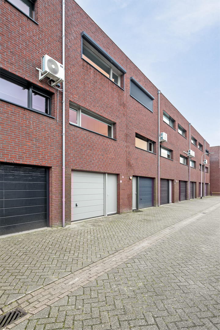 Foto 40 van Phoenixplaats 25