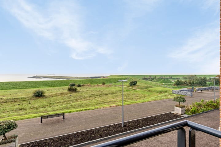 Photo 3 of Ravenstein 67