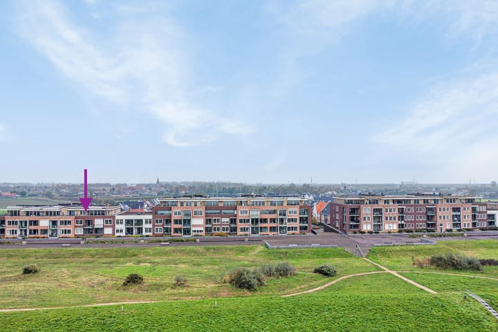 Photo 27 of Ravenstein 67