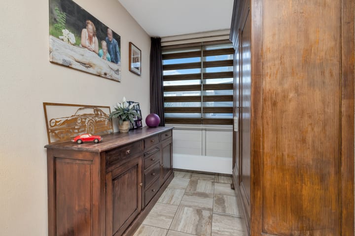 Foto 26 van Moggendries 24