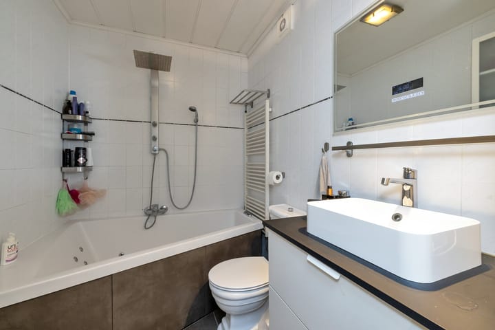 Foto 31 van Moggendries 24