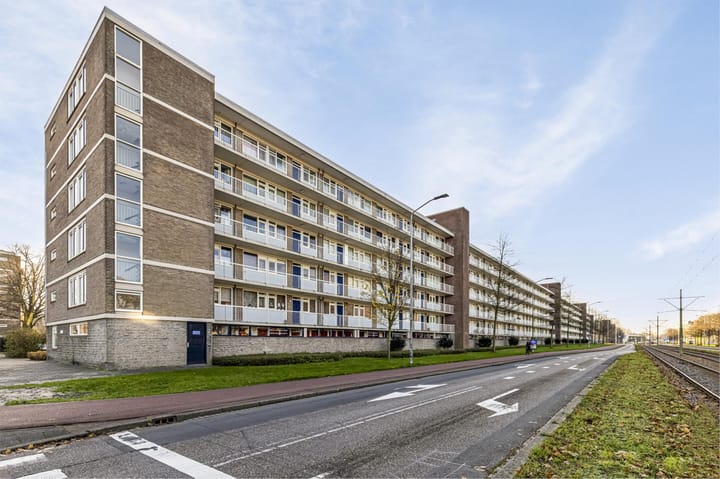 Foto 2 van Burgemeester Caan van Necklaan 194