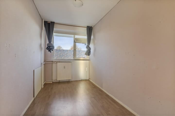 Foto 17 van Burgemeester Caan van Necklaan 194