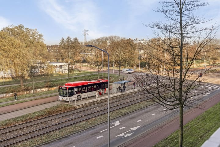 Foto 22 van Burgemeester Caan van Necklaan 194