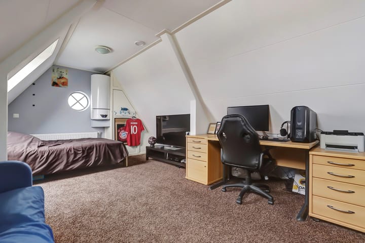 Foto 36 van Valkenweg 180