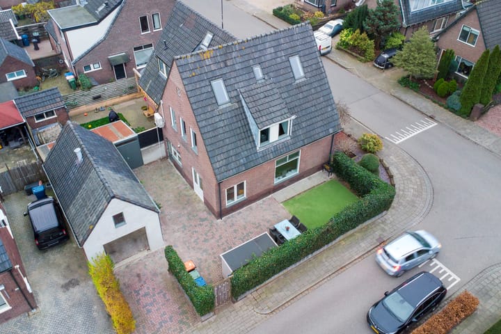 Foto 47 van Valkenweg 180