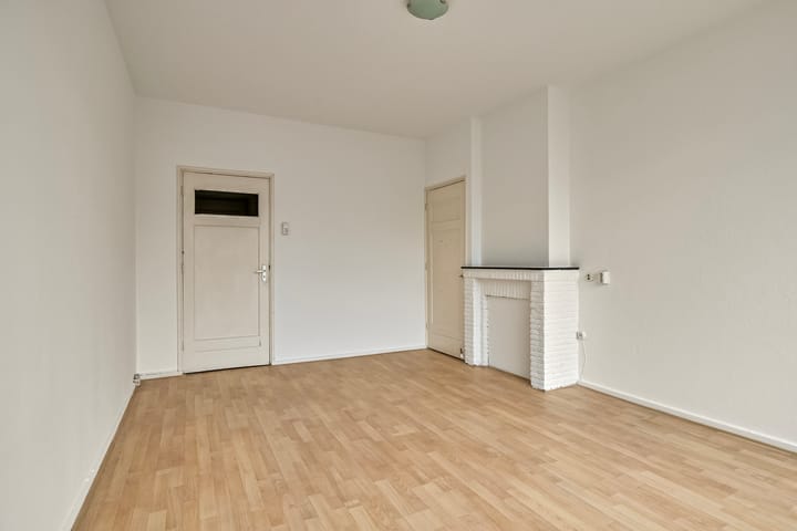 Photo 11 of Pannekoekstraat 16-D