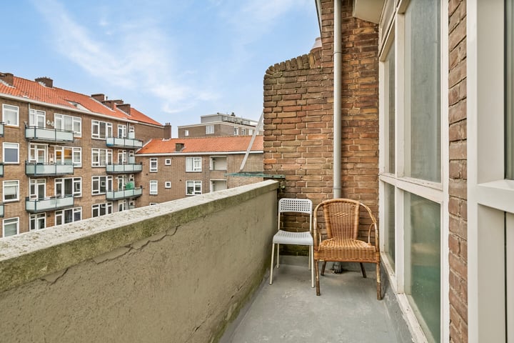 View photo 16 of Pannekoekstraat 16-D