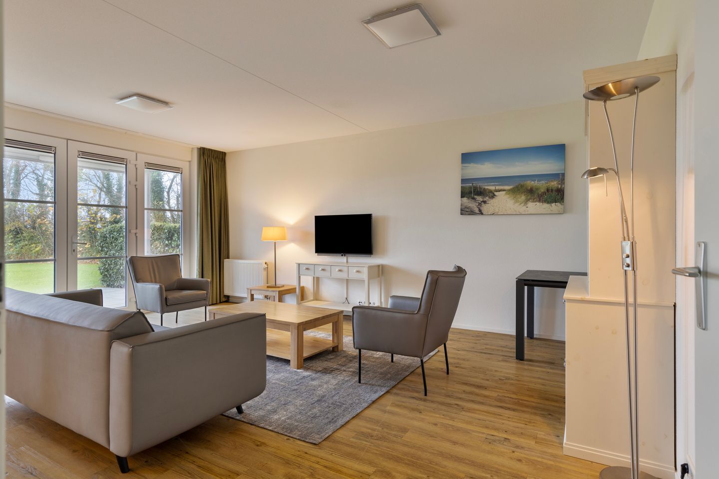 Foto 10 van Charley Tooropstraat 80