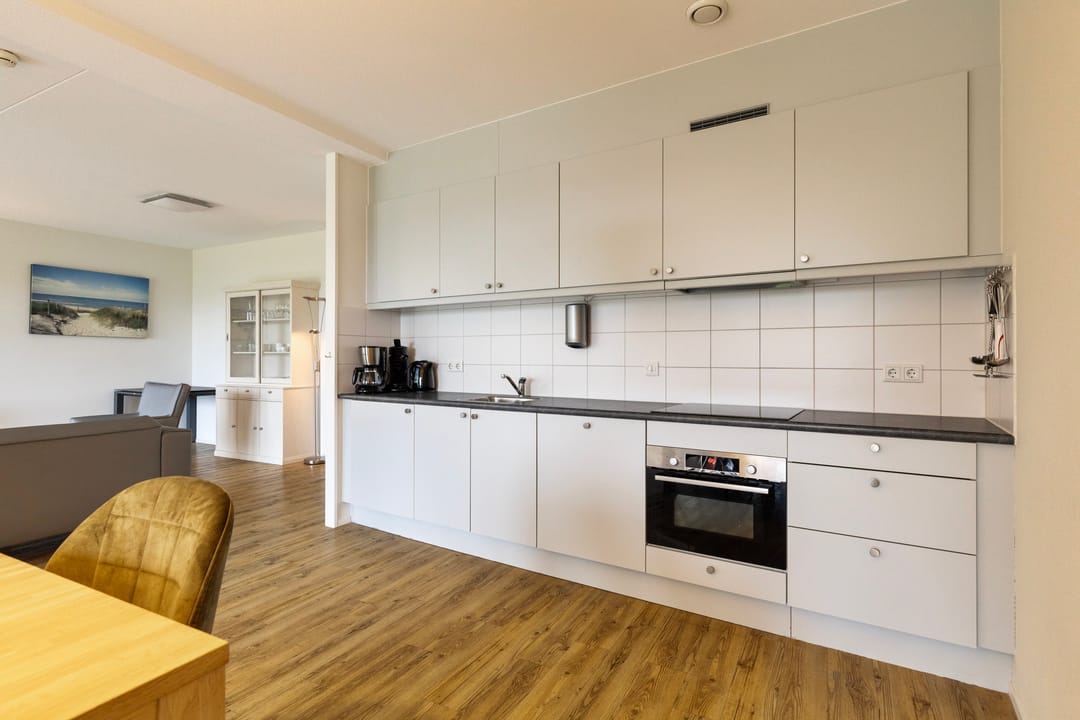 Foto 17 van Charley Tooropstraat 80