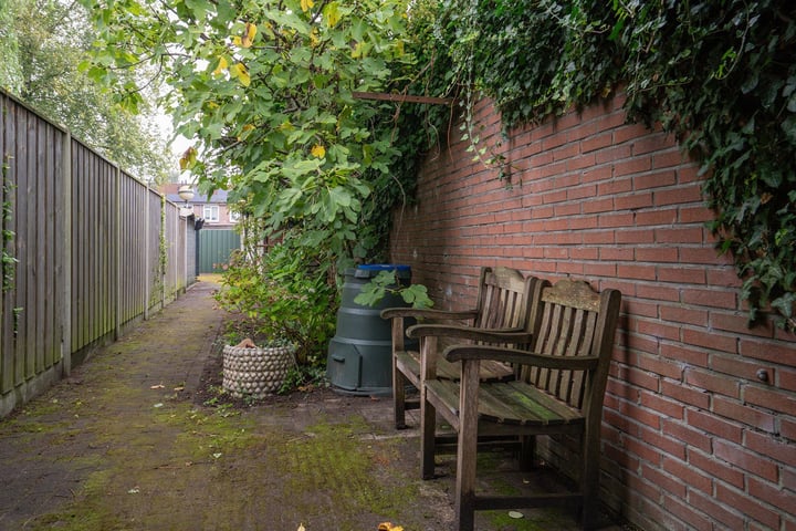 Bekijk foto 28 van Wicher Nijkampstraat 62