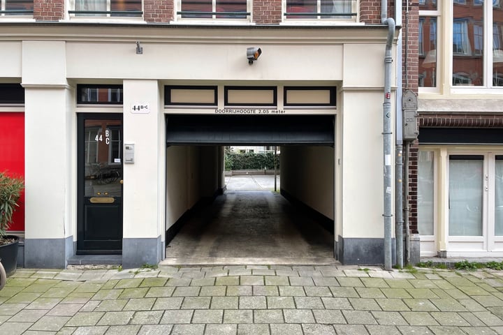 Bekijk foto 10 van Ruysdaelstraat