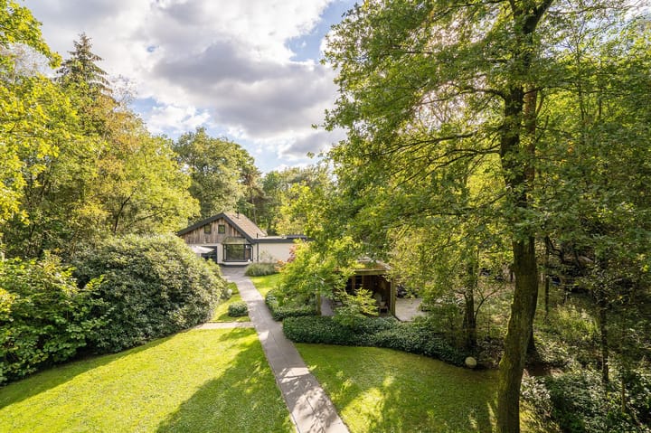 Foto 38 van Hartjesbosweg 6