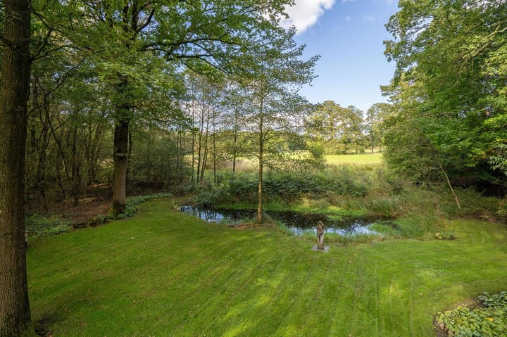 Foto 42 van Hartjesbosweg 6