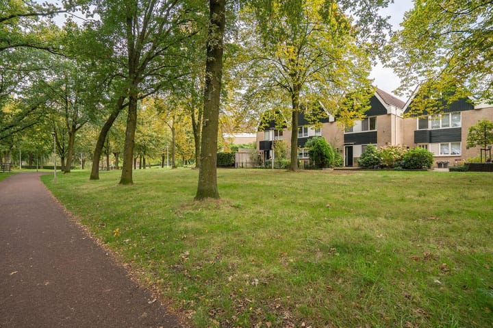 Foto 28 van Johan Buziaustraat 42