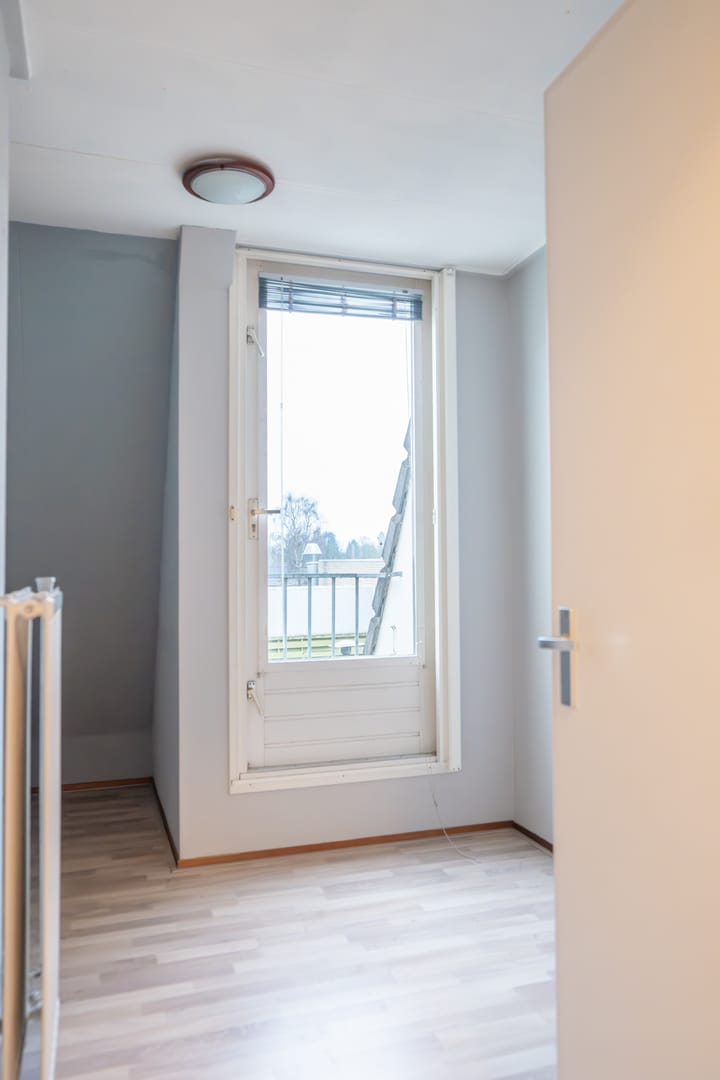 Foto 21 van Emmastraat 3-C