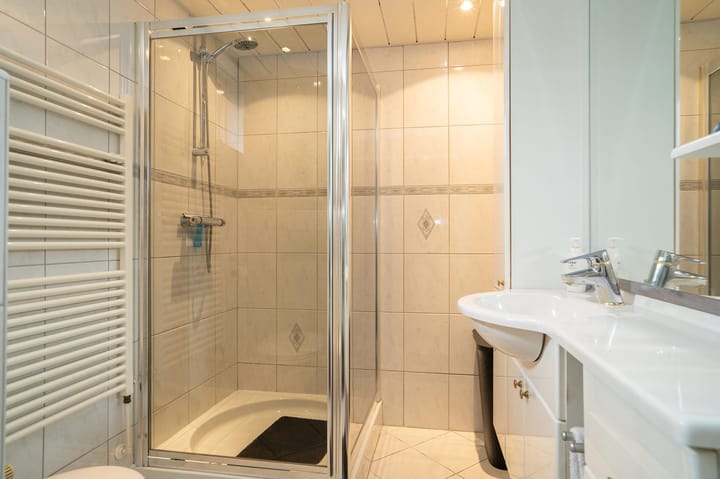 Foto 13 van Schipholtstraat 412