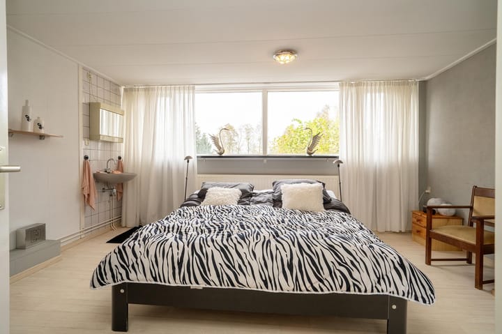 Foto 15 van Schipholtstraat 412