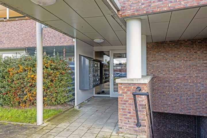 View photo 30 of Kerkstraat 111-A