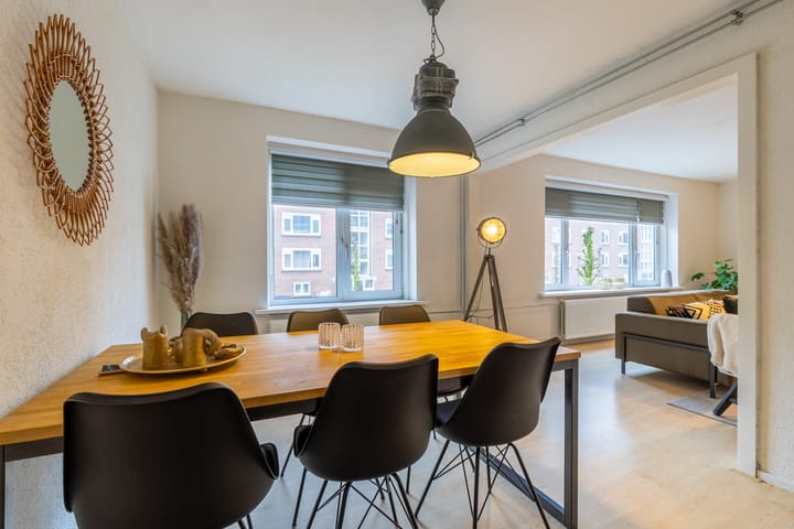 Foto 20 van Mgr. Zwijsenstraat 11