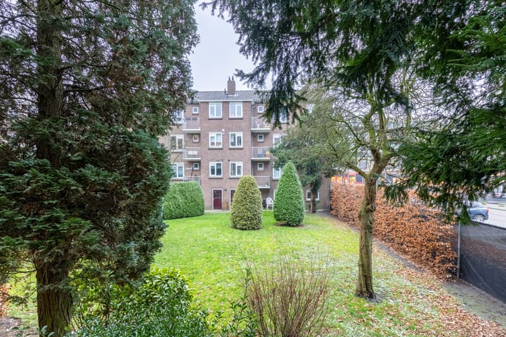 Foto 34 van Mgr. Zwijsenstraat 11