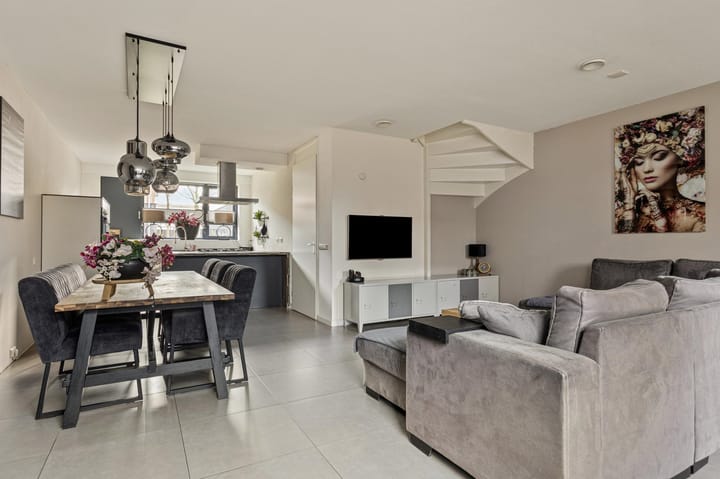 Foto 10 van Van Leeuwenhoekstraat 179