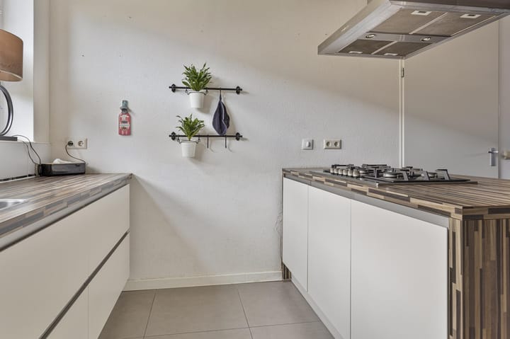 Foto 15 van Van Leeuwenhoekstraat 179