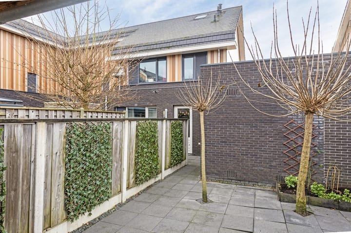 Foto 23 van Van Leeuwenhoekstraat 179