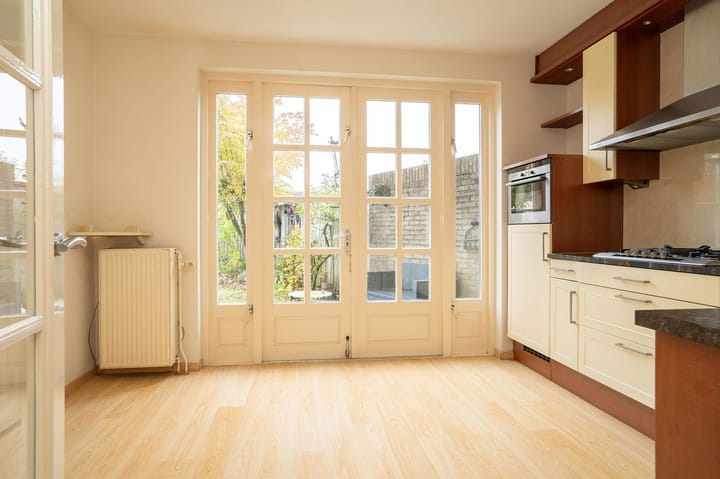 Foto 10 van Schipholtstraat 160